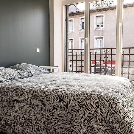 T2 Le Miredames Lägenhet Castres  Exteriör bild
